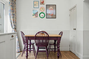 Photo 19- click for photo gallery